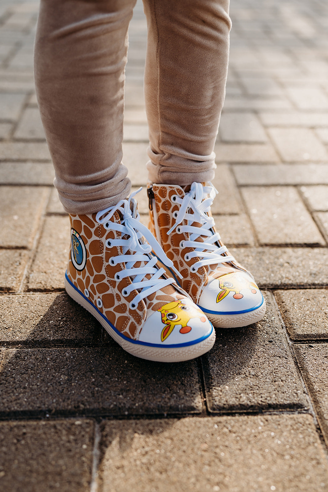 Converse giraffe clearance sneakers